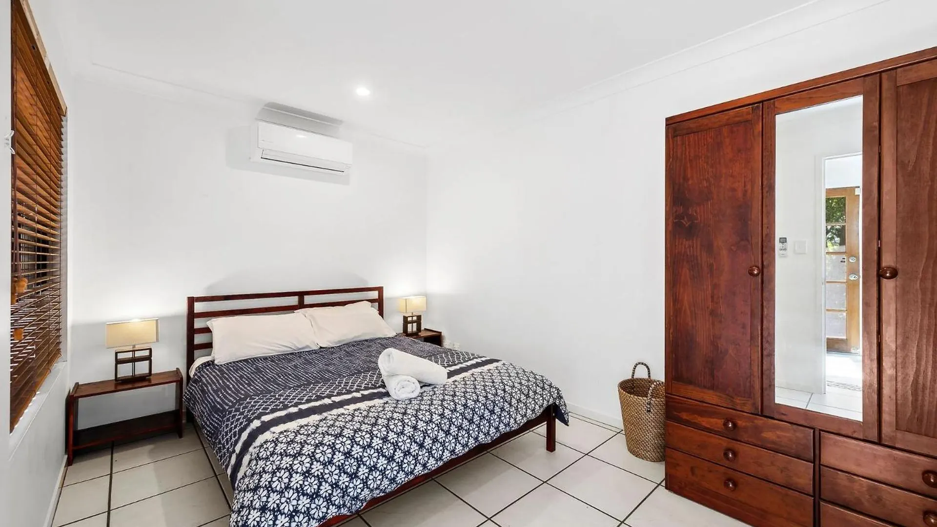 252 David Low Way Peregian Beach 0*,  Australia